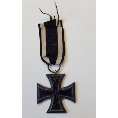 GERMAN WWI IRON CROSS 2nd CLASS WITH RIBBON ORIGINAL