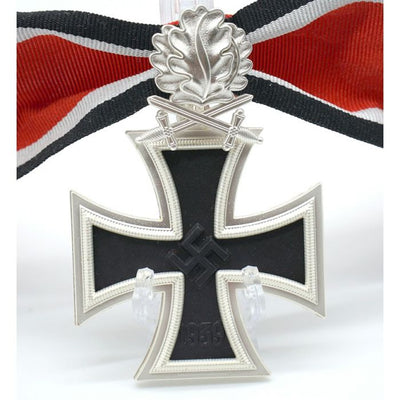 GERMAN KNIGHTS CROSS TO THE IRON CROSS WITH OAK LEAF 3 PIECE CONSTRUCTION