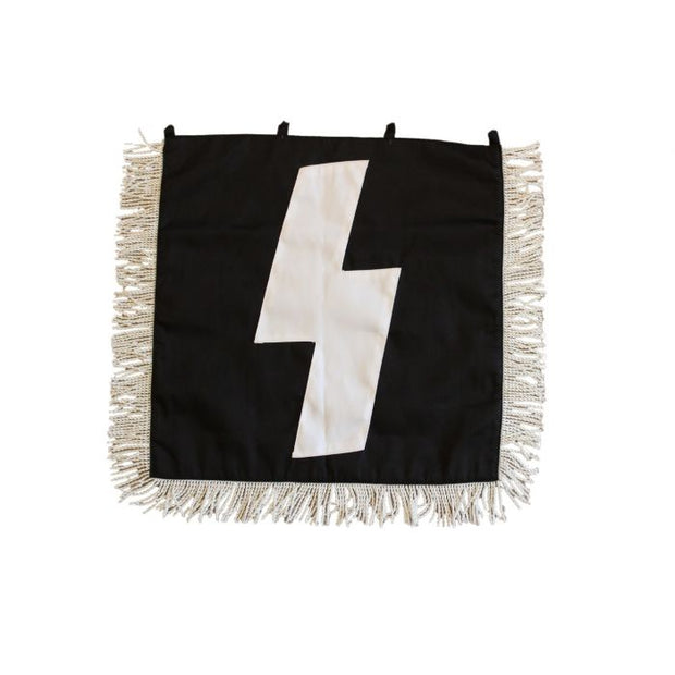 WW2 GERMAN HITLER YOUTH TRUMPET BANNER WITH SIGRUNEN