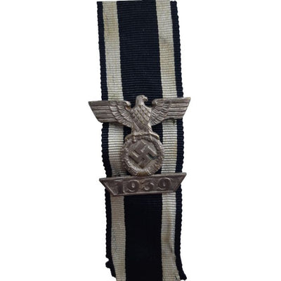 GERMAN 1939 CLASP TO THE 1914 IRON CROSS 2nd CLASS WITH RIBBON TYPE 2 ORIGINAL