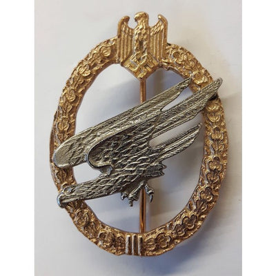 GERMAN WW2 ARMY PARACHUTIST'S BADGE