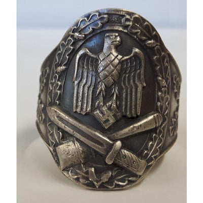 GERMAN WWII GENERAL ASSUALT BADGE RING SILVER