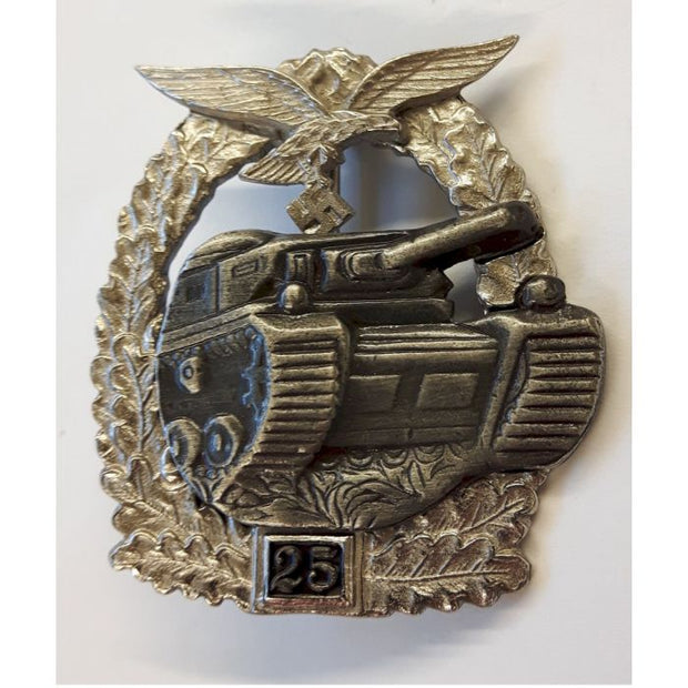 GERMAN LUFTWAFFE TANK BATTLE BADGE - 25 ACTIONS