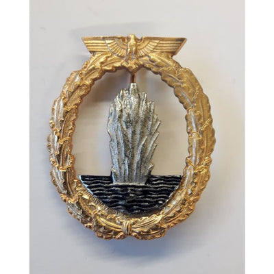 GERMAN MINE SWEEPERS, SUB-CHASERS, AND ESCORT VESSELS WAR BADGE WWII