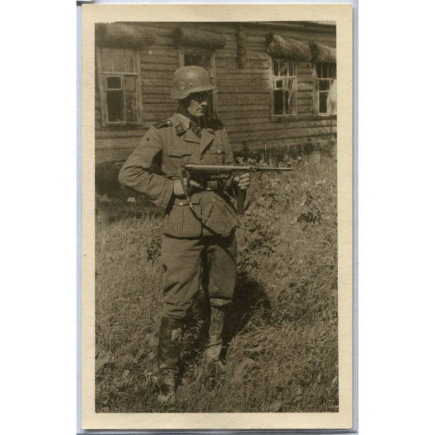 GERMAN SS OFFICER WWII PHOTOGRAPH
