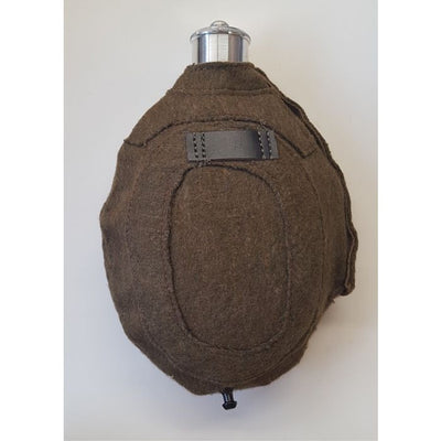 GERMAN STANDARD CANTEEN WITH COVER