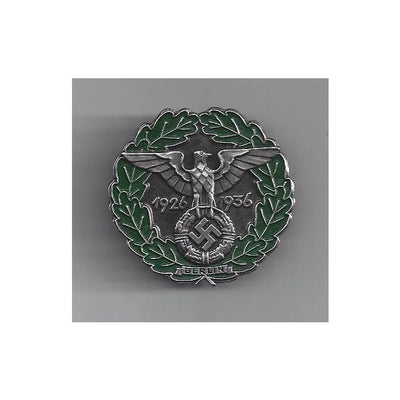 GERMAN GAU BERLIN COMMEMORATIVE BADGE - GREEN AND SILVER