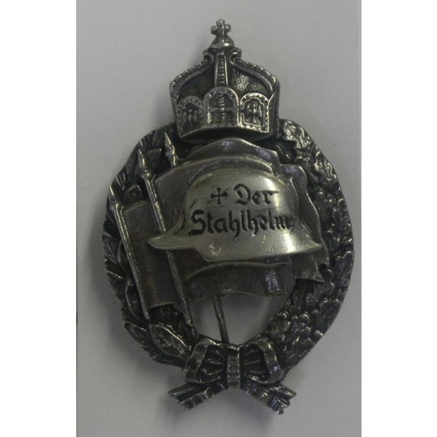 GERMAN STANHLHELM MAGDEBURG REGIMENT BADGE