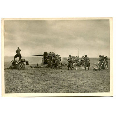 UNSERE WAFFEN SS "FLAK ENGAGING GROUND TARGETS"