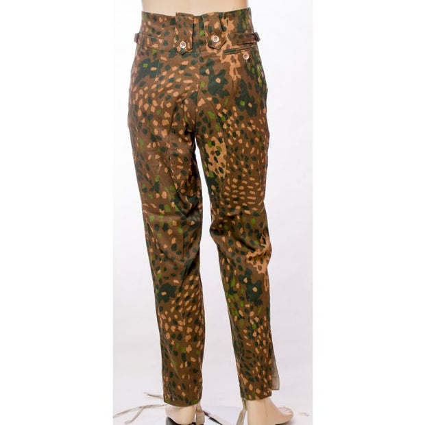 GERMAN SS M-44 DOT PATTERN CAMOUFLAGE DRILL TUNIC & PANTS SET