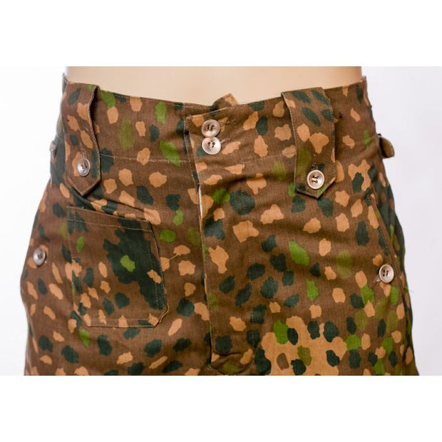 GERMAN SS M-44 DOT PATTERN CAMOUFLAGE DRILL TUNIC & PANTS SET
