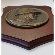 GERMAN WW2 WEHRMACHT SOLDIER WOOD WALL SHIELD / PLAQUE