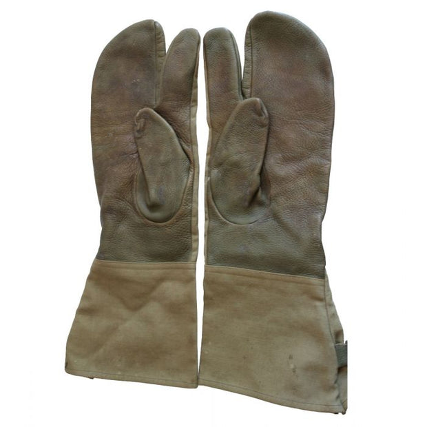 GERMAN WW2 MOTORCYCLE GLOVES SIZE 10