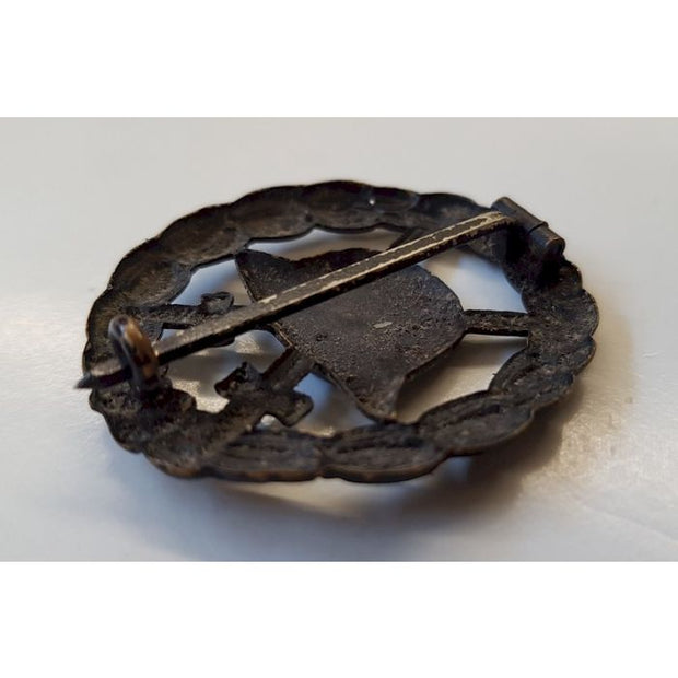 GERMAN WWI IMPERIAL BLACK WOUND BADGE CUT-OUT