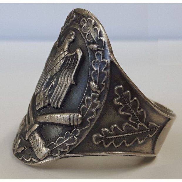 GERMAN WWII GENERAL ASSUALT BADGE RING SILVER