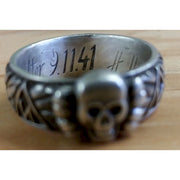 SS TOTENKOPF S.lb. WALTER 9.11.41 H. HIMMLER HONOR RING LRG HEAD