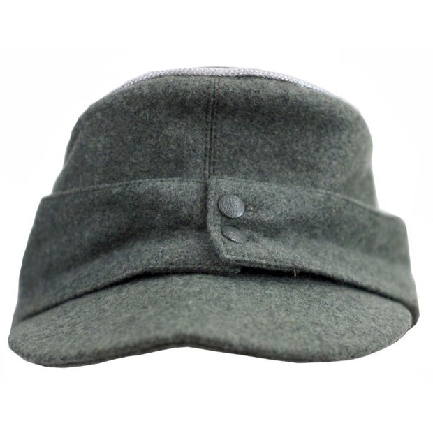 WW2 GERMAN OFFICER M43 FIELD CAP WITH SILVER OFFICER PIPING