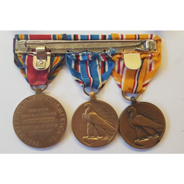 AMERICAN WWII GROUP AWARDS "ABBO KENT "