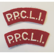 CANADIAN WW2 CLOTH SHOULDER FLASH P.P.C.L.I. PRINCESS PATRICIA’S CANADIAN LIGHT INFANTRY