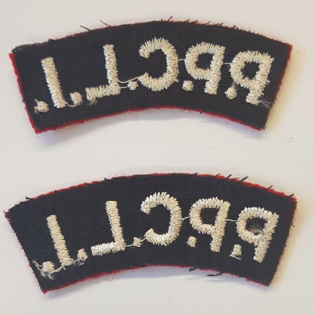 CANADIAN WW2 CLOTH SHOULDER FLASH P.P.C.L.I. PRINCESS PATRICIA’S CANADIAN LIGHT INFANTRY