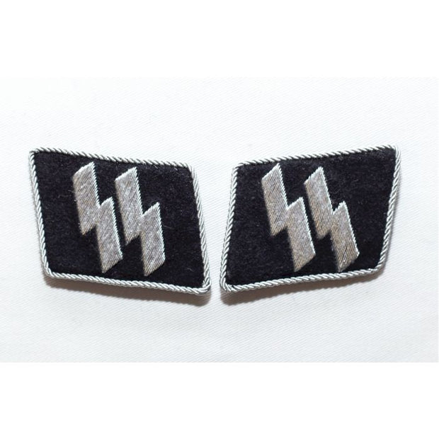 GERMAN WWII DOUBLE SS RUNES COLLAR TABS