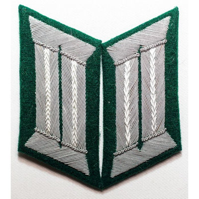 GERMAN HEER OFFICER INFANTRY COLLAR TABS Bottle Green