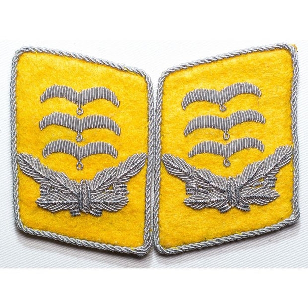 GERMAN LUFTWAFFE FLIGHT FALLSCHIRMJAGER HAUPTMANN'S COLLAR TABS