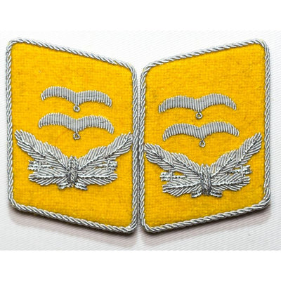 GERMAN LUFTWAFFE FLIGHT FALLSCHIRMJAGER OBERLIEUTENANT'S COLLAR TABS