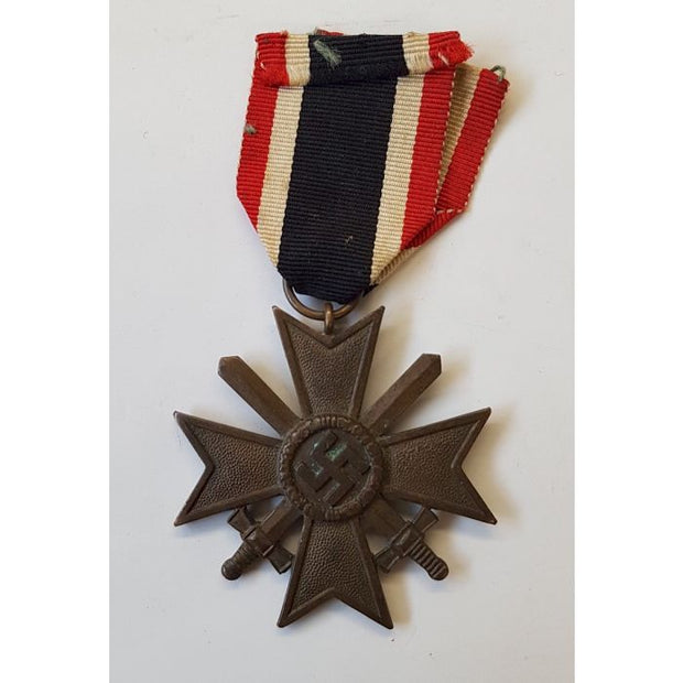 GERMAN WAR MERIT CROSS 2ND CLASS WITH SWORDS AND ISSUE ENVELOPE