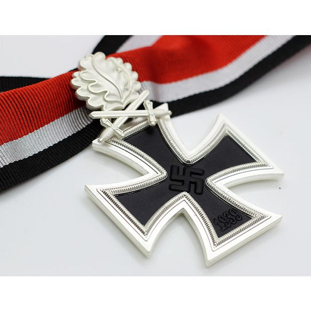 GERMAN WWII KNIGHTS CROSS TO THE IRON CROSS With Oak Leaves and Swords