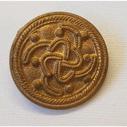 WHW DONATION PIN- KOLN-MUNBERSDORF GOLDANHANGER 550-600 FRANKISCH