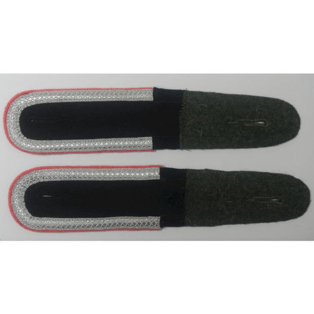 GERMAN WAFFEN-SS UNTERSCHARFUHRER SHOULDER BOARDS - PANZER