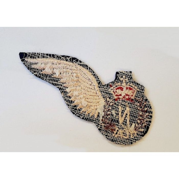 RCAF - WWII ROYAL CANADIAN AIR FORCE NAVIGATOR'S (N) PILOT WING