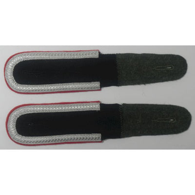 GERMAN WAFFEN-SS UNTERSCHARFUHRER SHOULDER BOARDS - ARTILLERY