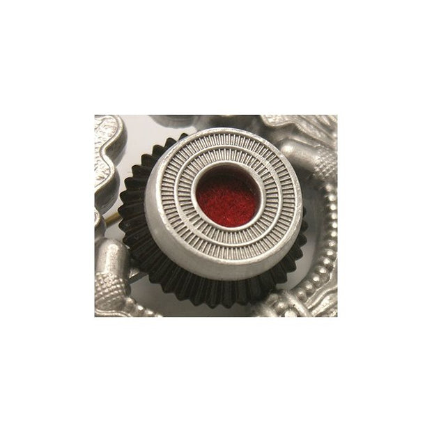 GERMAN HEER VISOR CAP WREATH AND COCKADE IN SILVER WWII