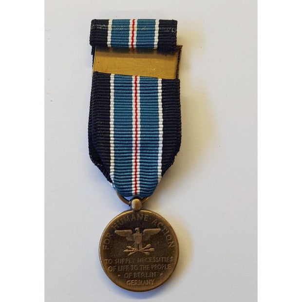 U.S. HUMANE ACTION MEDAL