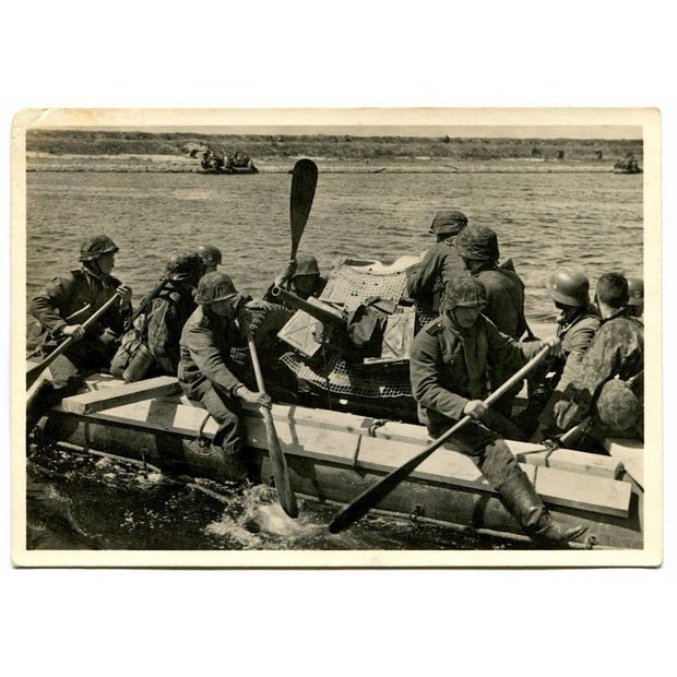 UNSERE WAFFEN SS POST CARD "ANTI-TANK GUN CROSSES A CANAL"