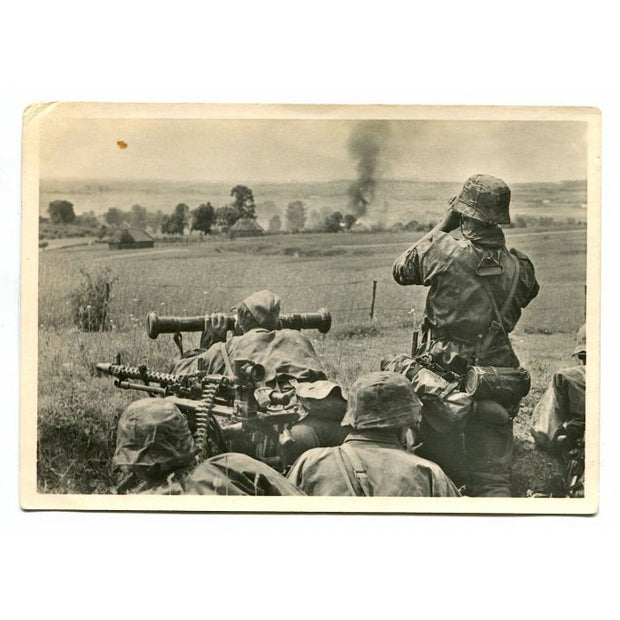 UNSERE WAFFEN SS POST CARD "IN BATTLE AROUND A SOVIET VILLAGE"