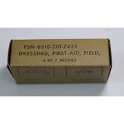 AMERICAN VIETNAM WAR ERE FIRST- AID FIELD DRESSING