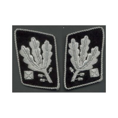 GERMAN OBERGRUPEN - FUHRER 1st VERSION COLLAR TABS